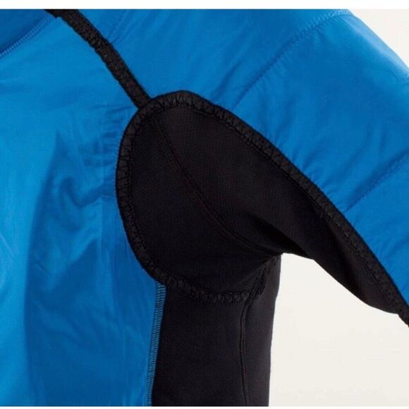 Lululemon Run Bundle Up Jacket in Black & Beaming Blue W/ Hood Size 6 - Picture 8 of 16